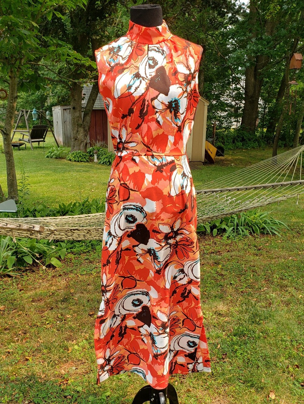 Vintage 1970s Floral Vibrant Dress